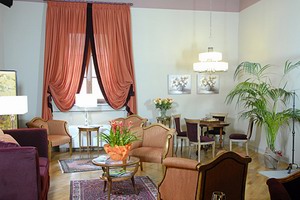 Xtrallusion offers characteristic Bed and Breakfast, B&B, Guest House, Hotel, Albergo and Country Lodge accommodation in Italy. Plus independent self-guided Walking, Adventure, Activity, Skiing and Paragliding Holiday itineraries on the Italian Rivieras, in the Italian Lakes, in the Italian Alps and in some of the most beautiful corners of Italy.